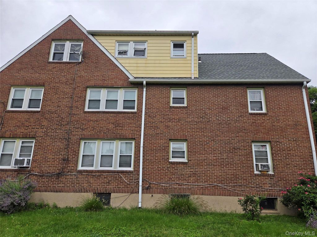341 S 9th Avenue, Mount Vernon, NY 10550 — photo 2