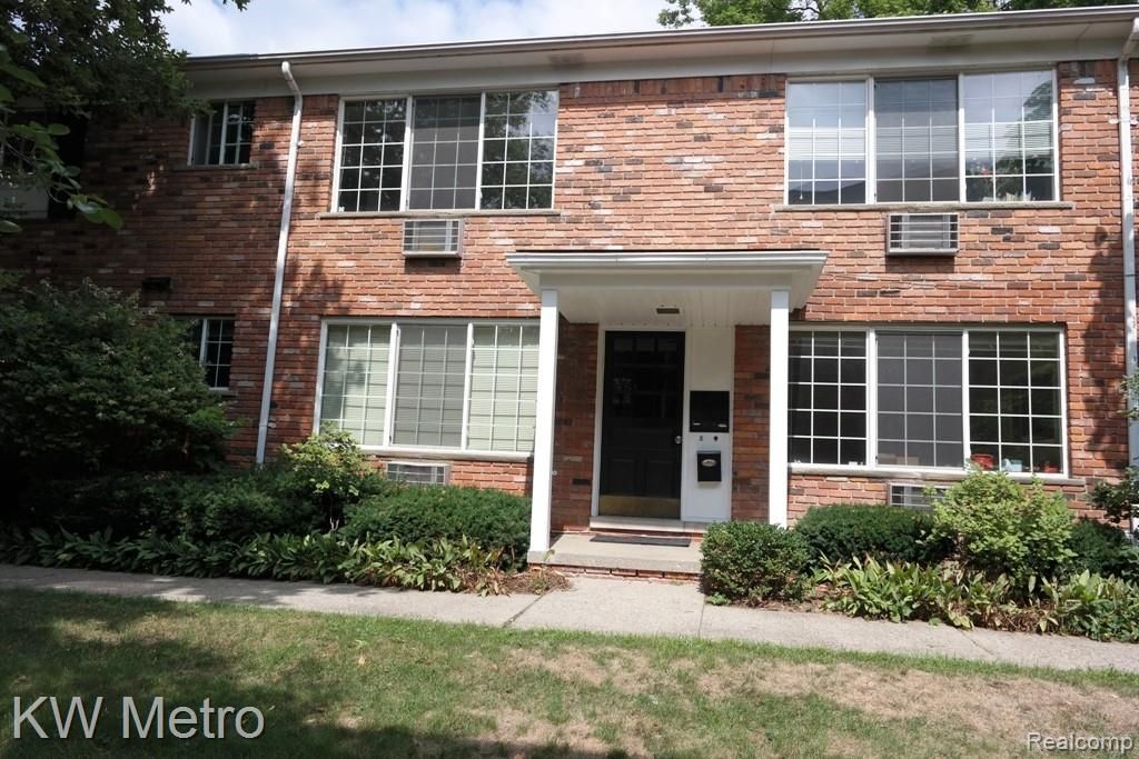 630 Ann Street 8, Birmingham, MI 48009
