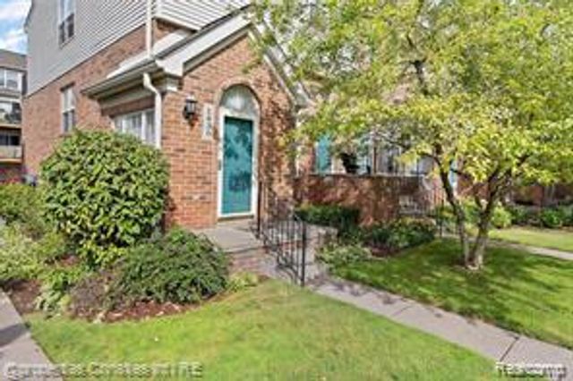1830 Campau Farms Circle 123, Detroit, MI 48207