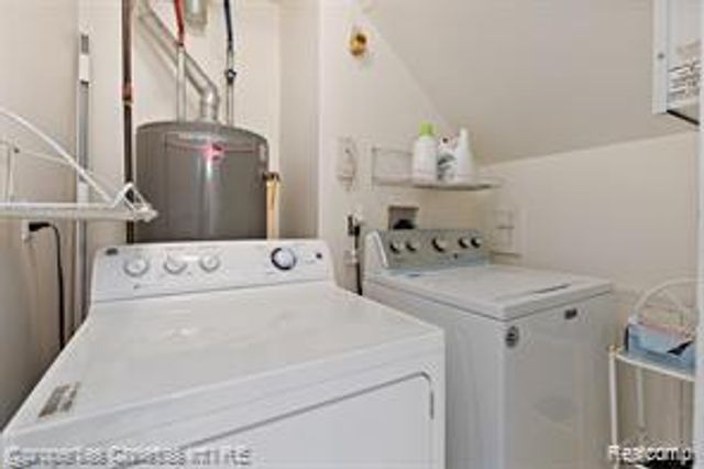 1830 Campau Farms Circle 123, Detroit, MI 48207