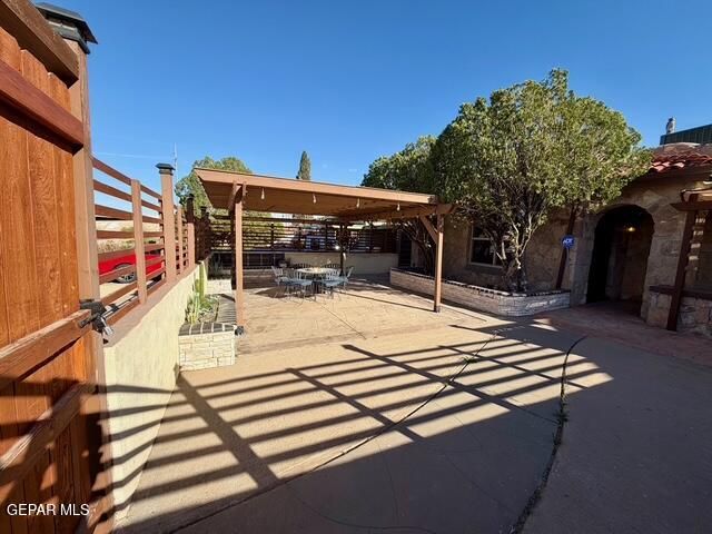 4018 SACRAMENTO Avenue, El Paso, TX 79930