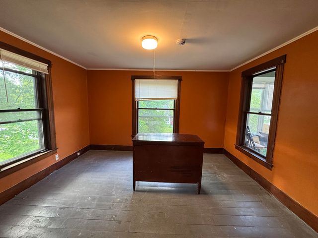 50 Oak Grove Avenue, Brattleboro, VT 05301