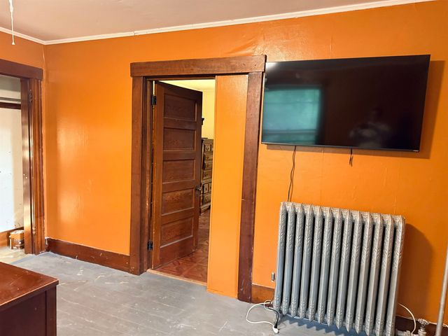 50 Oak Grove Avenue, Brattleboro, VT 05301