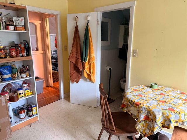 50 Oak Grove Avenue, Brattleboro, VT 05301