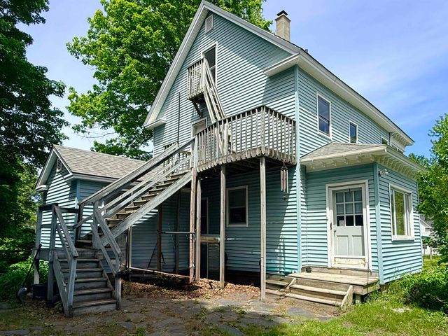 50 Oak Grove Avenue, Brattleboro, VT 05301