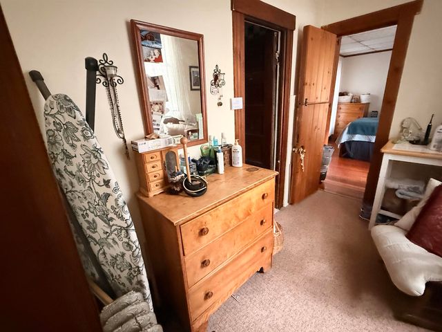 50 Oak Grove Avenue, Brattleboro, VT 05301