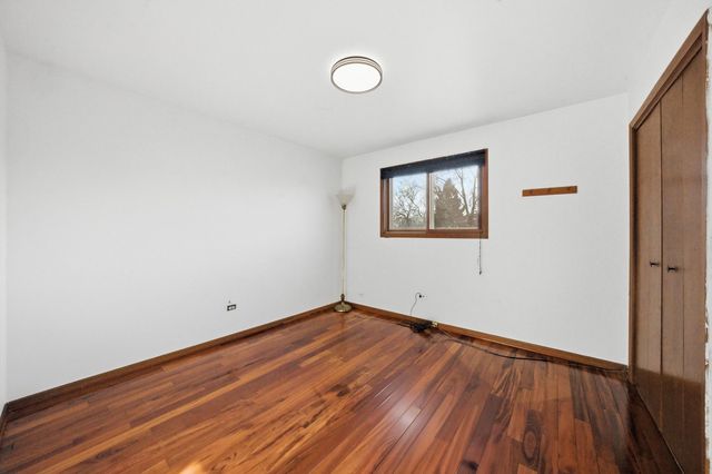 1200 Jacqueline Drive, Crete, IL 60417