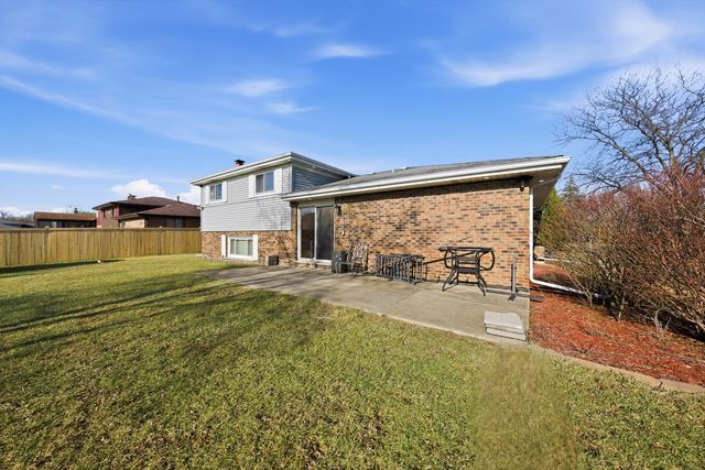 1200 Jacqueline Drive, Crete, IL 60417