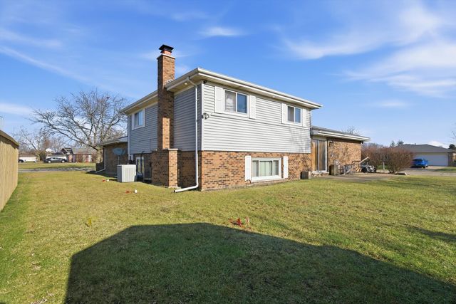 1200 Jacqueline Drive, Crete, IL 60417