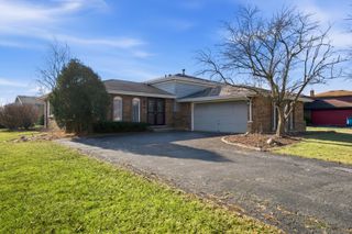 1200 Jacqueline Drive, Crete, IL 60417