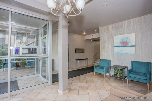 6300 N Sheridan Road 517, Chicago, IL 60660