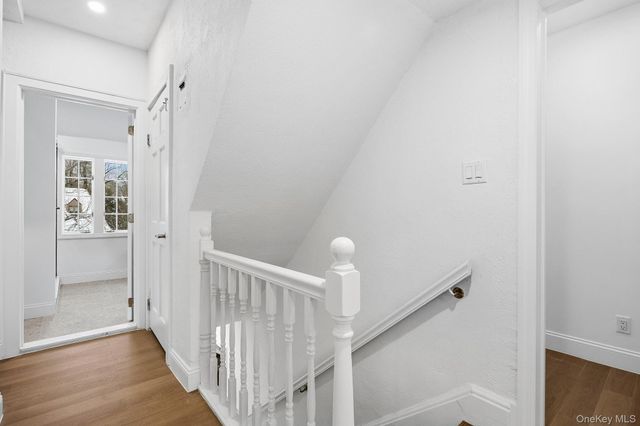 2 Wynmor Road, Scarsdale, NY 10583