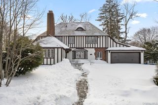 2 Wynmor Road, Scarsdale, NY 10583