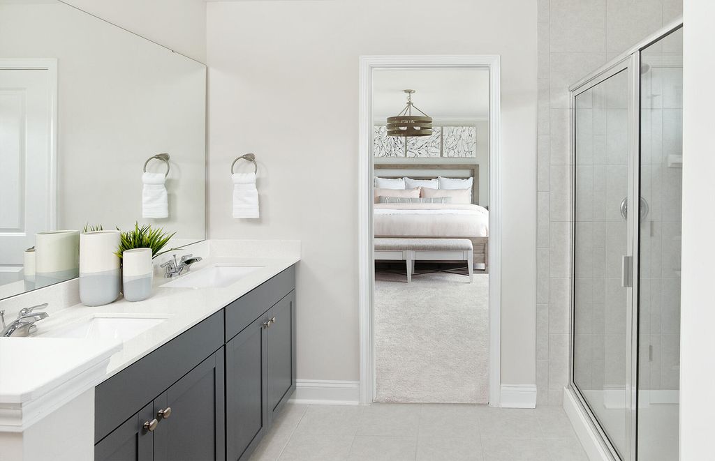 Image 9 of property listing at 885 Meadowbrook Lane, Summerville, SC 29486