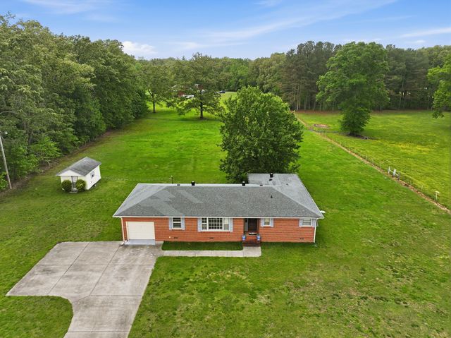 194 Hickory Dr, Manchester, TN 37355