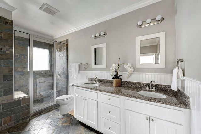 721 E 16th Street, Houston, TX 77008