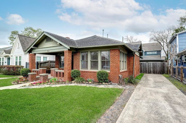 721 E 16th Street, Houston, TX 77008