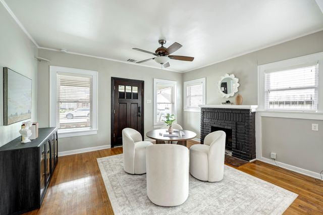 721 E 16th Street, Houston, TX 77008