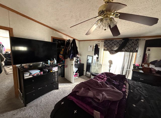 3404 OLD PLANK Road, Park City, IL 60085