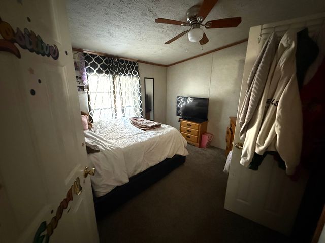 3404 OLD PLANK Road, Park City, IL 60085