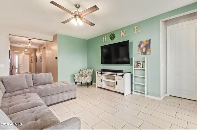 18630 W LAWRENCE Lane, Waddell, AZ 85355