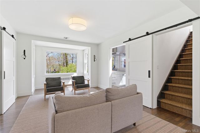 19 Erick Court, Cold Spring Harbor, NY 11724