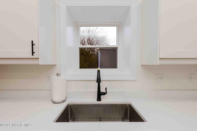 12035 W Township Rd 112, Fostoria, OH 44830