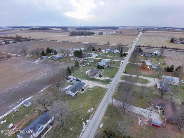 12035 W Township Rd 112, Fostoria, OH 44830