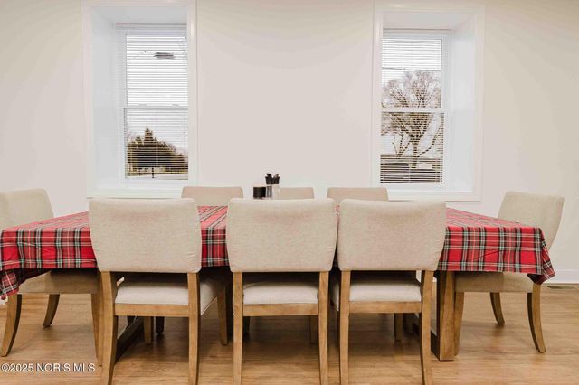 12035 W Township Rd 112, Fostoria, OH 44830