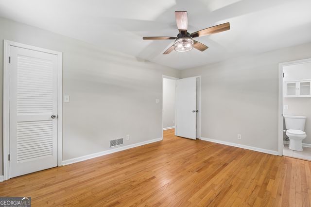 536 Rimrock Trail, Stone Mountain, GA 30083