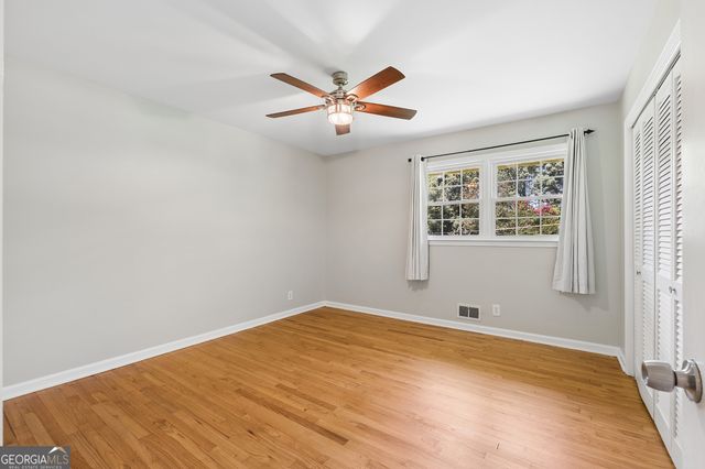 536 Rimrock Trail, Stone Mountain, GA 30083