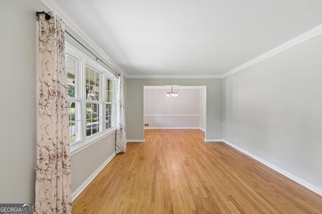 536 Rimrock Trail, Stone Mountain, GA 30083