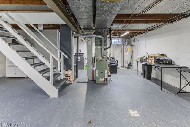 145 Locust Boulevard, Wintersville, OH 43953