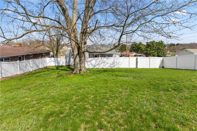 145 Locust Boulevard, Wintersville, OH 43953