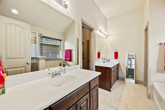138 Liberty Way, Waxahachie, TX 75167