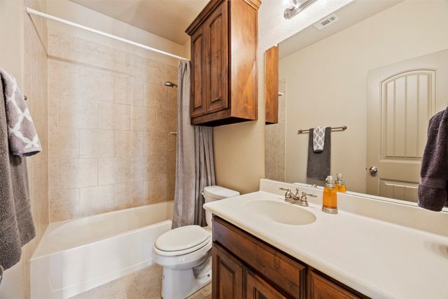 138 Liberty Way, Waxahachie, TX 75167