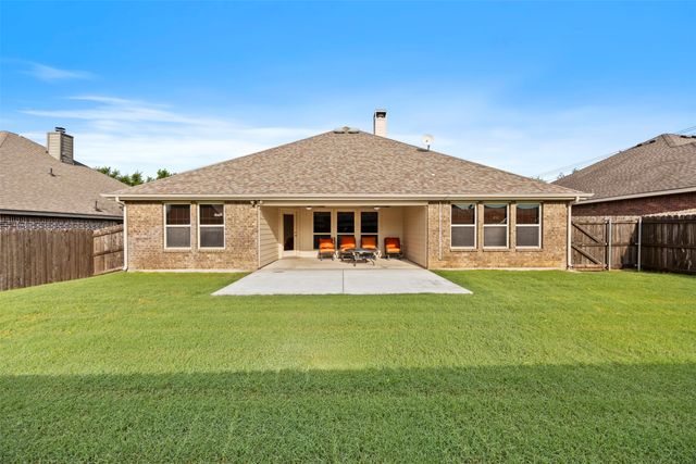 138 Liberty Way, Waxahachie, TX 75167