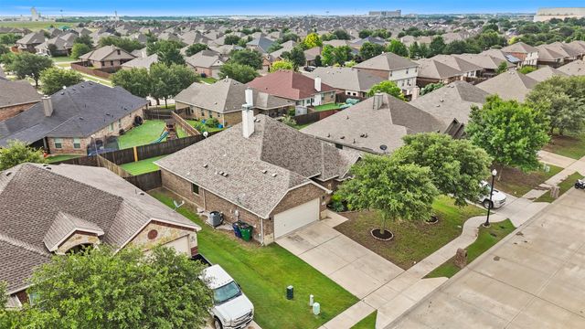 138 Liberty Way, Waxahachie, TX 75167