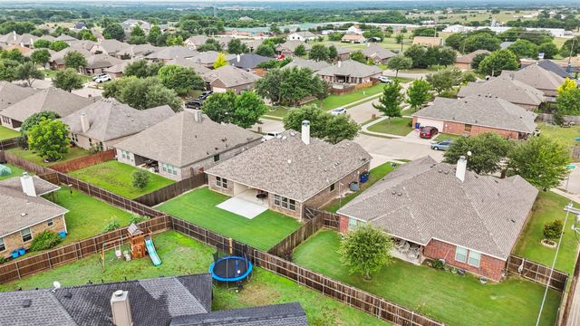 138 Liberty Way, Waxahachie, TX 75167