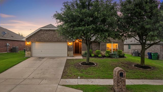 138 Liberty Way, Waxahachie, TX 75167