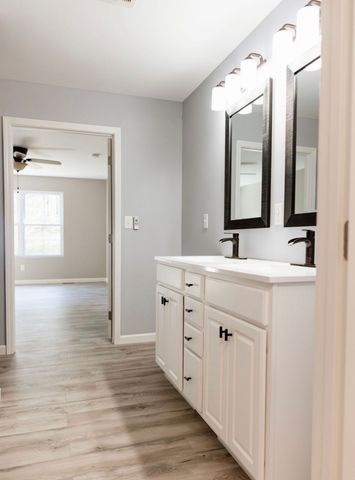 1146 Bumpus Mills Rd, Dover, TN 37058