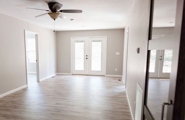 1146 Bumpus Mills Rd, Dover, TN 37058