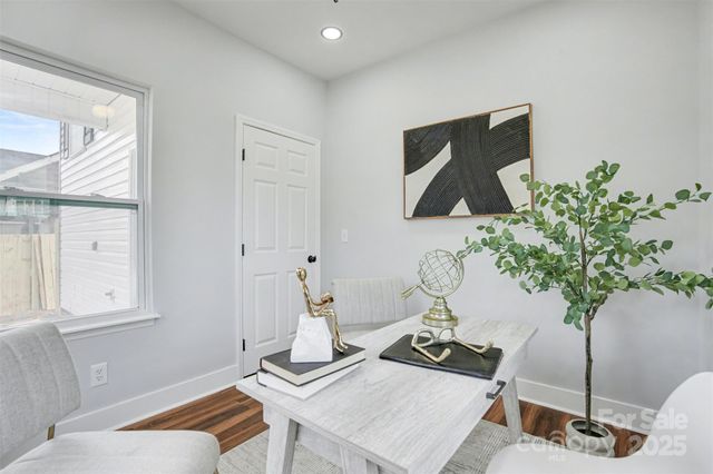 2012 Ashley Road, Charlotte, NC 28208