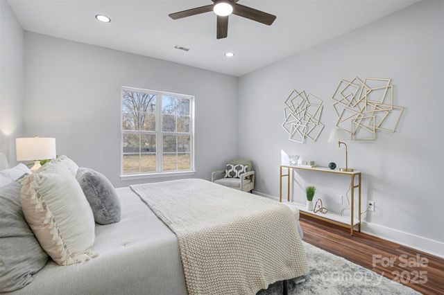 2012 Ashley Road, Charlotte, NC 28208