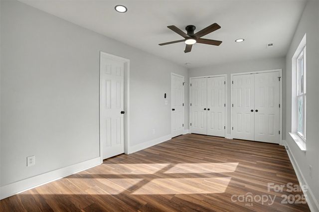 2012 Ashley Road, Charlotte, NC 28208