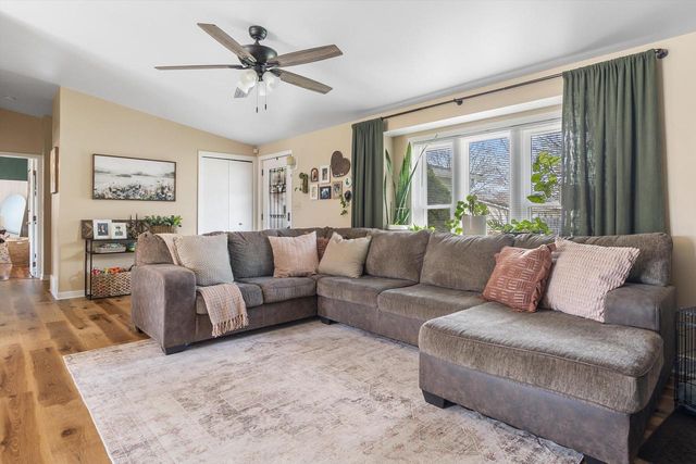 5315 66th PLACE, Kenosha, WI 53142
