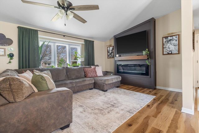 5315 66th PLACE, Kenosha, WI 53142