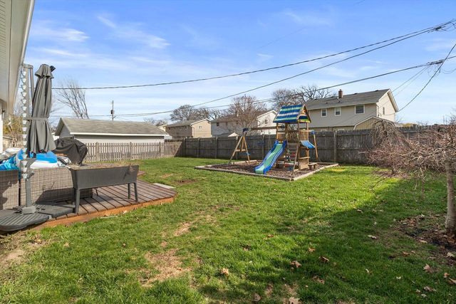 5315 66th PLACE, Kenosha, WI 53142