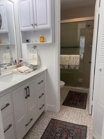 6285 Tall Cypress Circle, Greenacres, FL 33463