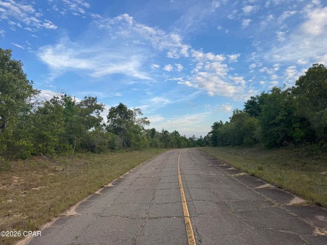 0000 June Court, Chipley, FL 32428